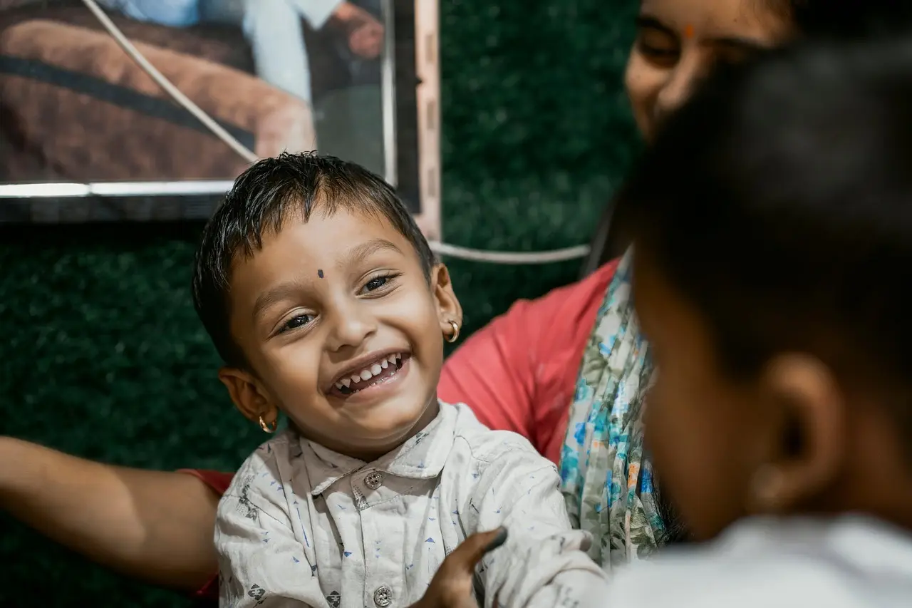 Fotomagi på telefonen: simple tricks til flotte familiebilleder